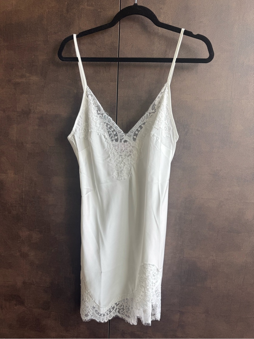 Homebodii Women's Lace-Trim Satin Slip Nightgown and Robe Set in Cream - Picture 4 of 5